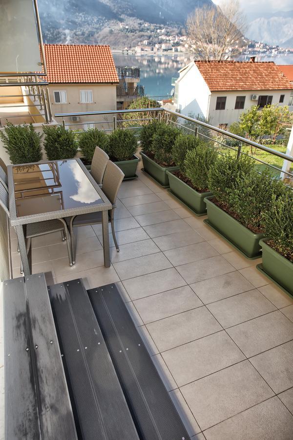 Lux Apartment Goodness Kotor Bagian luar foto