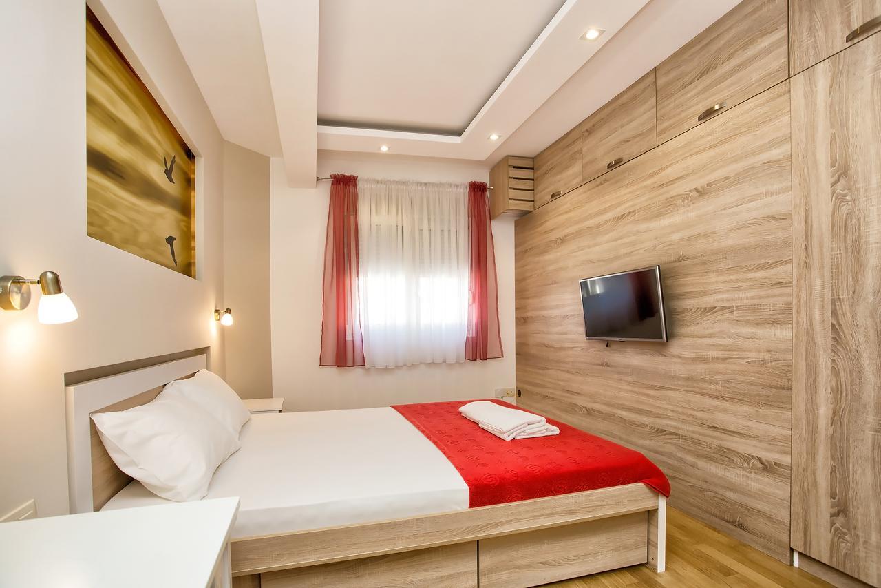 Lux Apartment Goodness Kotor Bagian luar foto