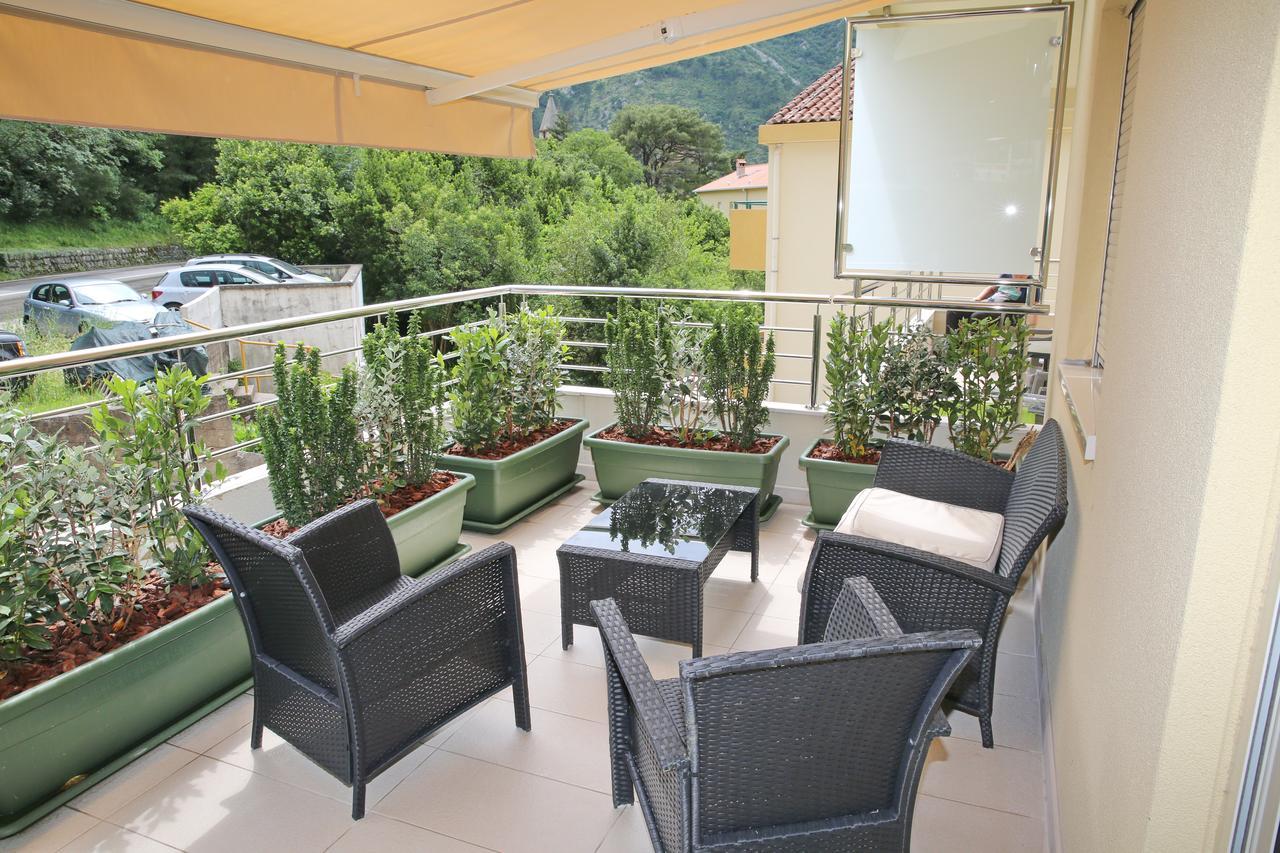 Lux Apartment Goodness Kotor Bagian luar foto