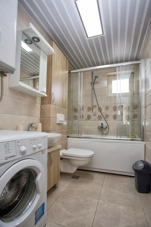 Lux Apartment Goodness Kotor Bagian luar foto