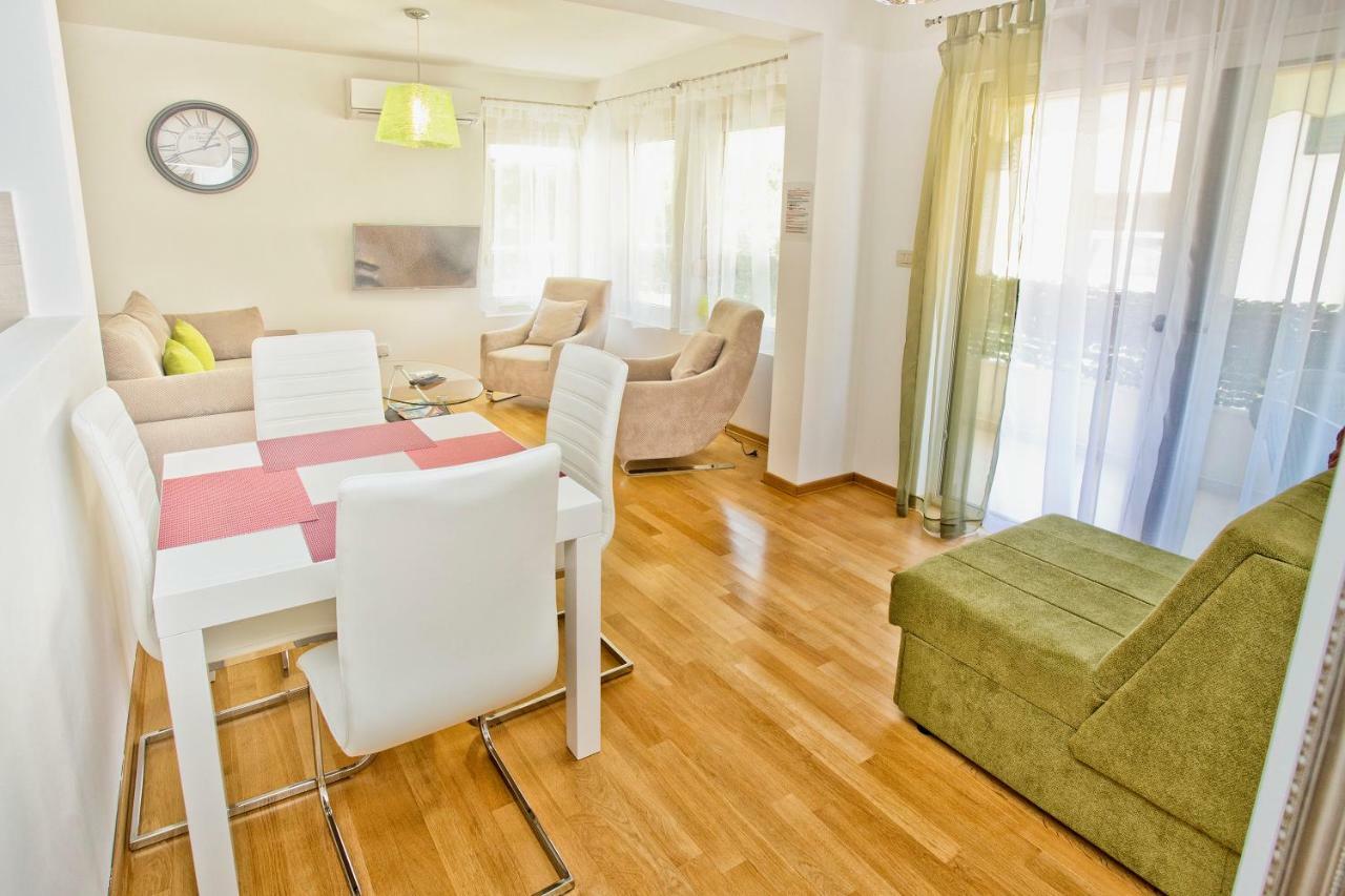 Lux Apartment Goodness Kotor Bagian luar foto